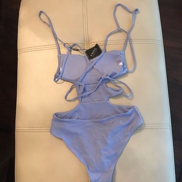 ZAFUL Textured Criss Cross Cutout One Piece Swimsuit NWT - Picture 7 of 9
